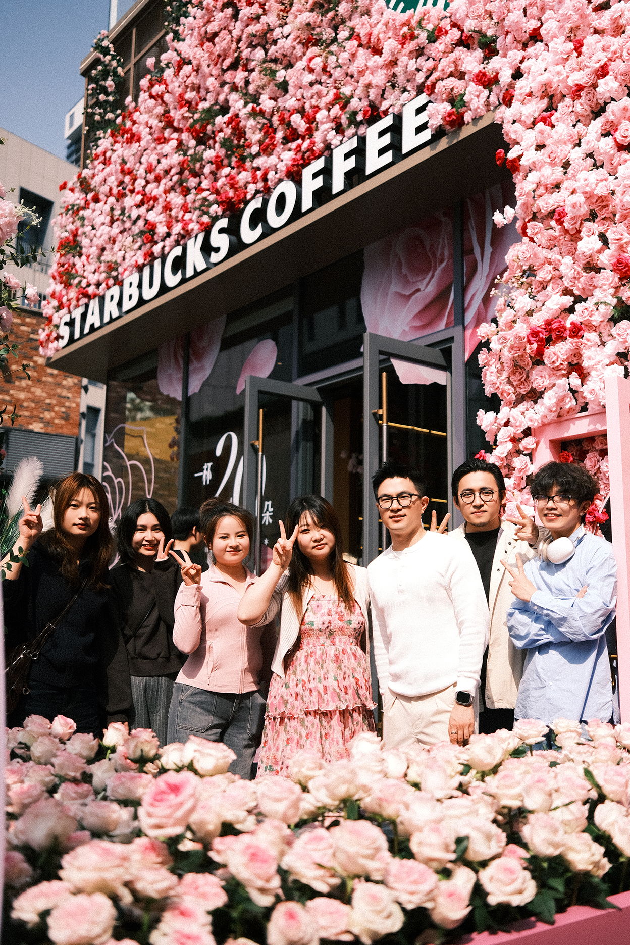 星巴克玫瑰20回归：花农影像与主题门店 · 图片 21