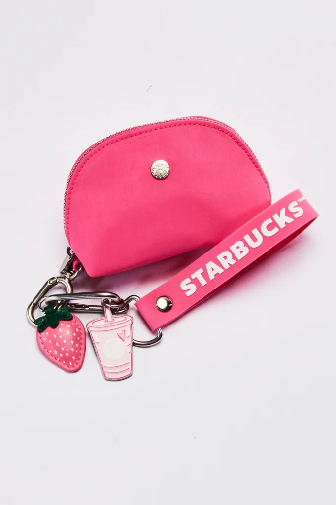 Pink Drink 从饮品走向周边：美国推出粉色系列 · 官网配图 14