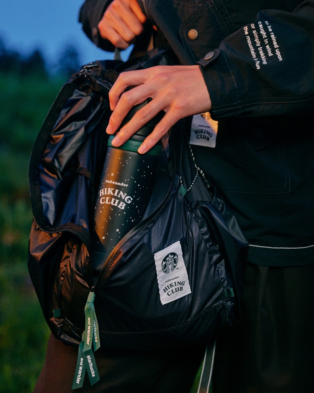 日本 and wander × STARBUCKS 联名，9 月 9 日线上发售，第 6 张