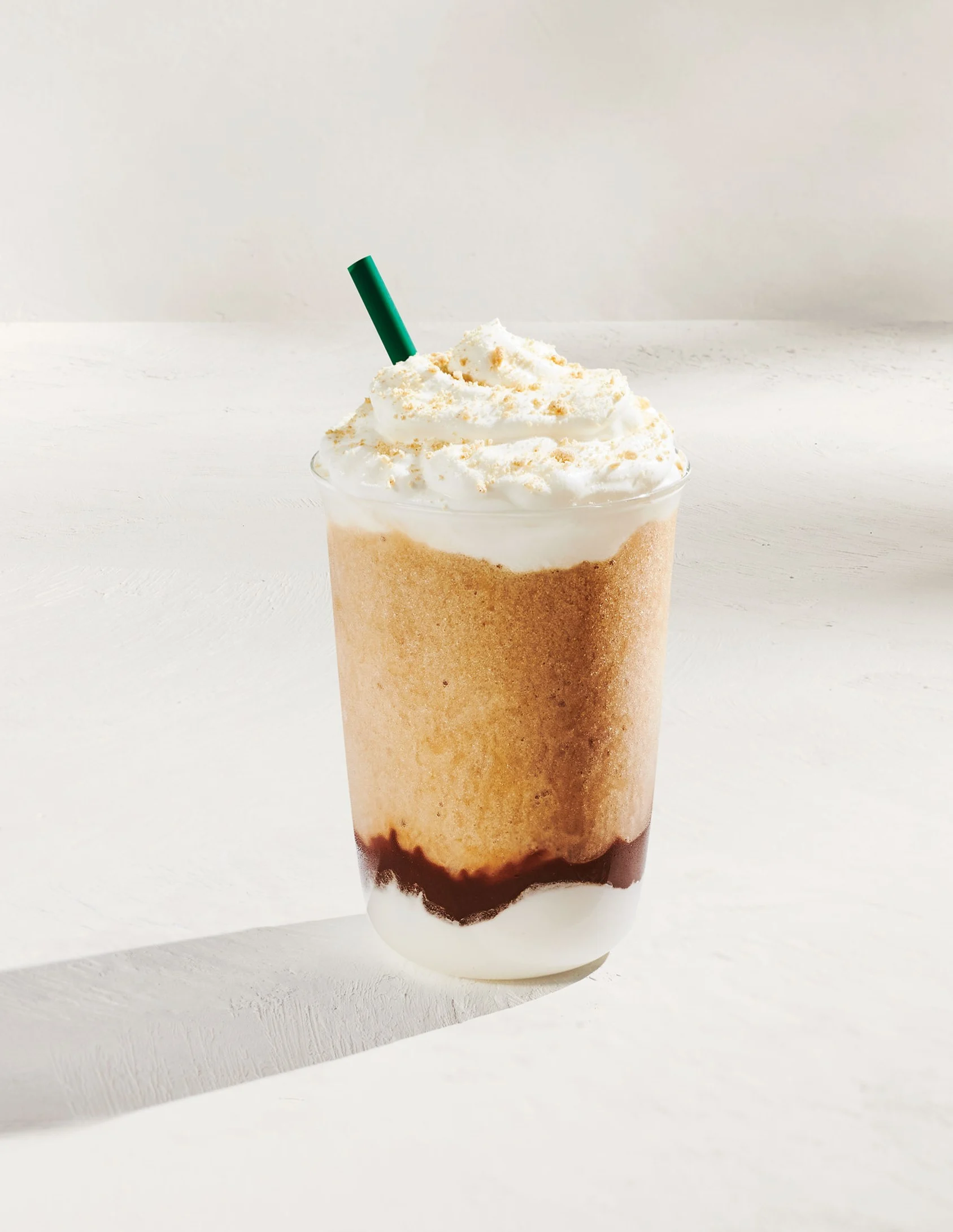 美国夏季续篇预告：S’mores 回归，冰沙 Refreshers 接棒 · 官网配图 5