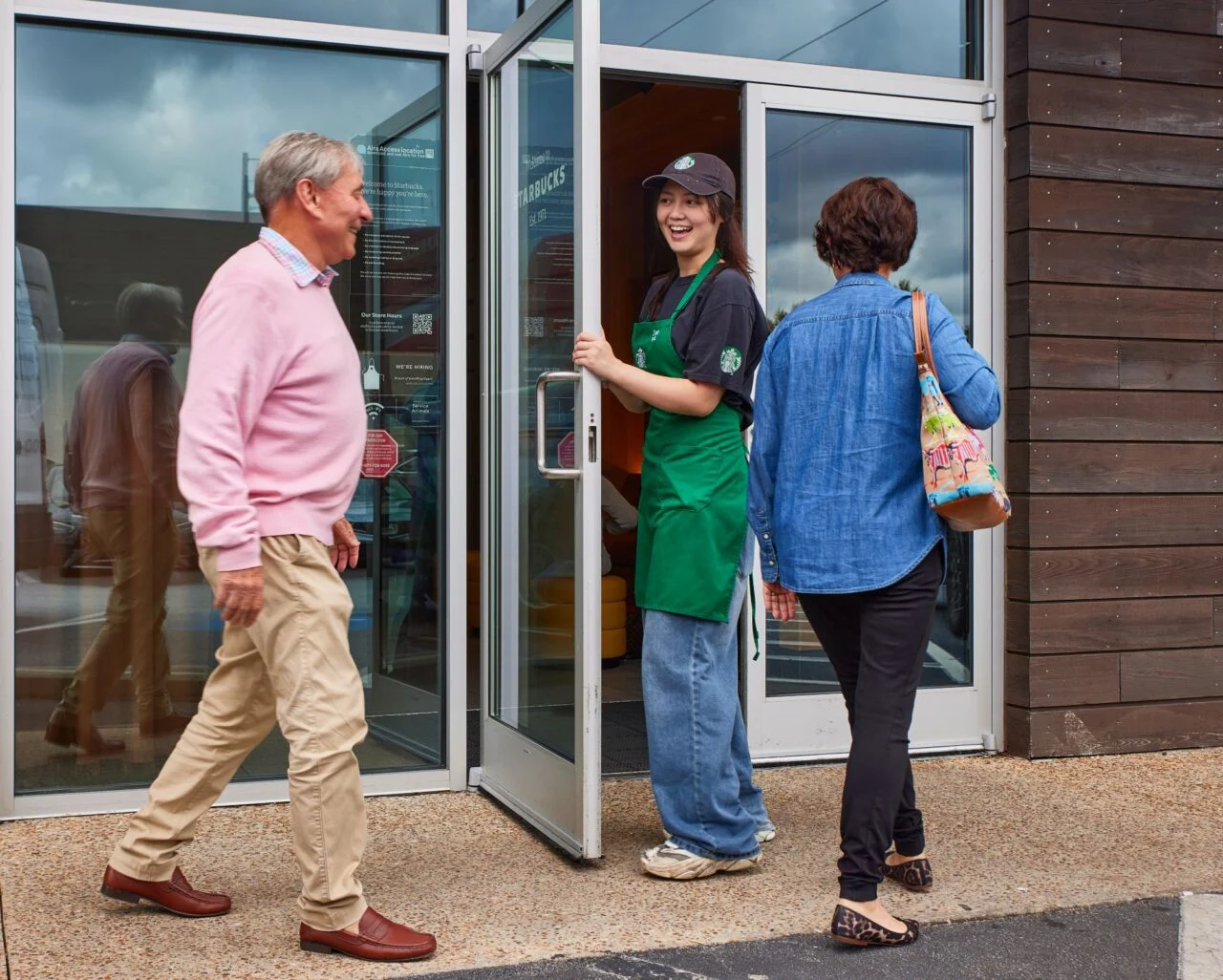 从一次顾客连接看 Starbucks 的服务转型 · 官网配图 14