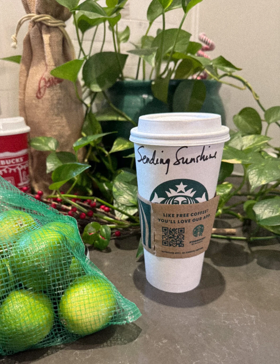 从一次顾客连接看 Starbucks 的服务转型 · 官网配图 13